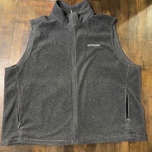Columbia fleece vest